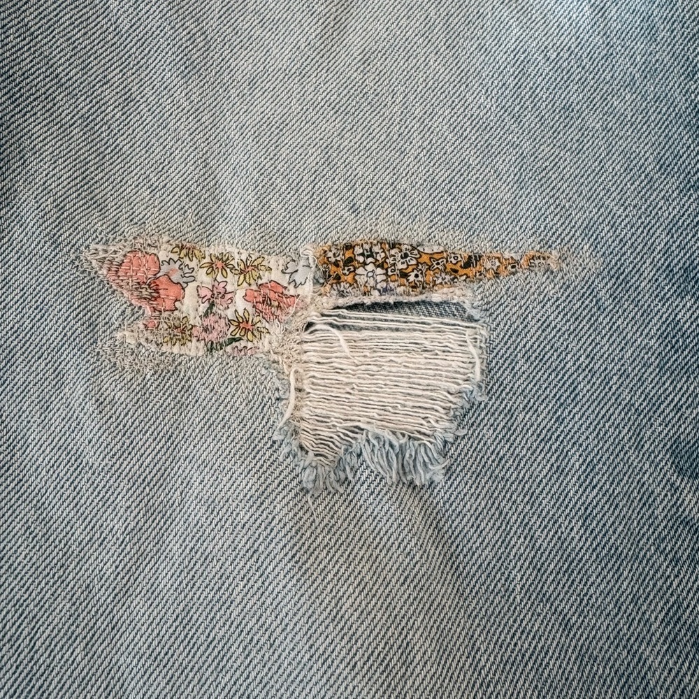 Levi's Sky Blue Straight Leg Jeans - Picture 2 of 10